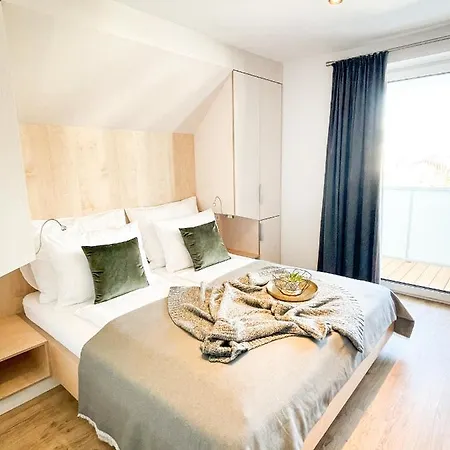 Pam Apartment